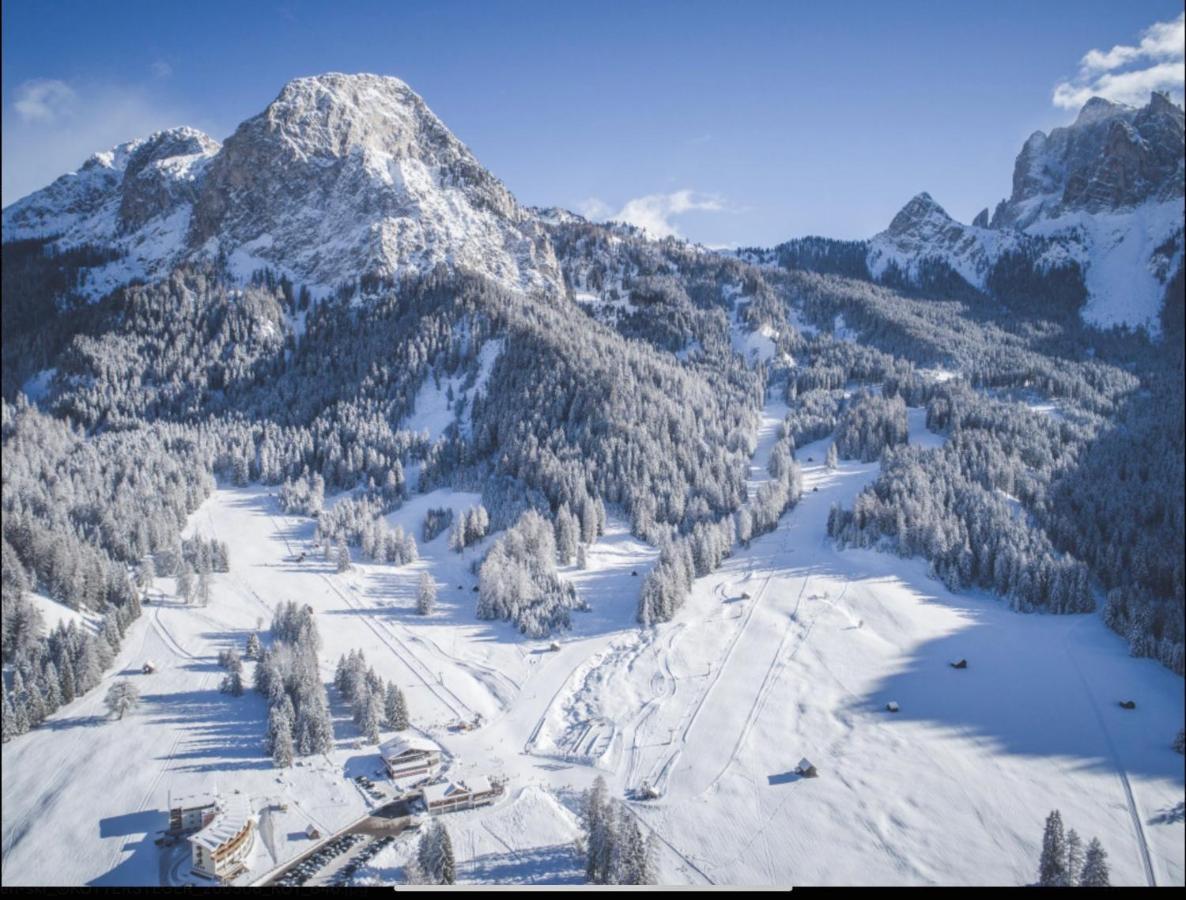 Apartments Oberhollenzer Braies  Exterior photo